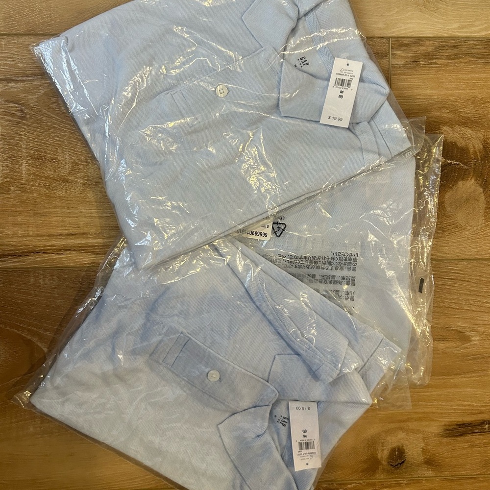 Gap light blue polo uniforms shirts new with tags